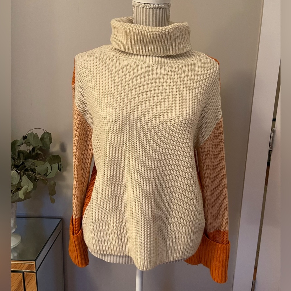 Vici Knit Simplee sweater